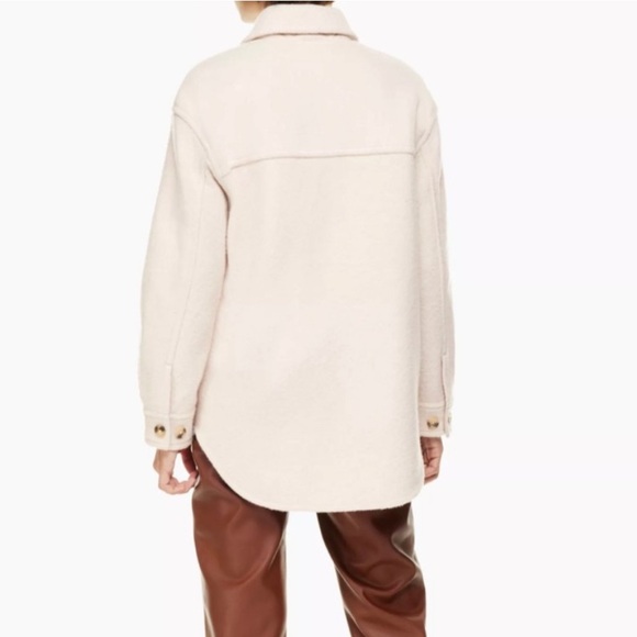 The Ganna Shirt Jacket - Picture 2 of 5